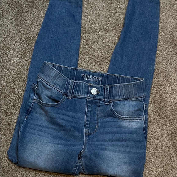 Maurices Super High Rise Jeans - Picture 3 of 3